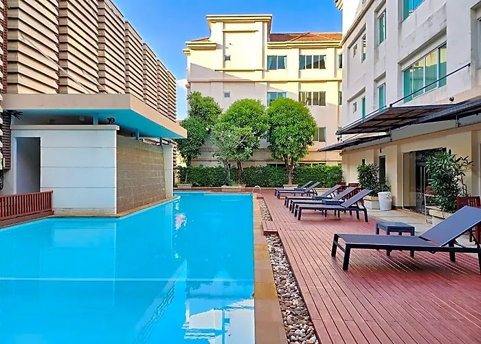 Hotel Avion 5*