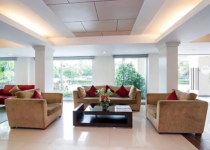 Hotel Avion